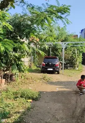 BU. JUAL CEPAT Rumah Luas nempel Perumnas Depok Timur