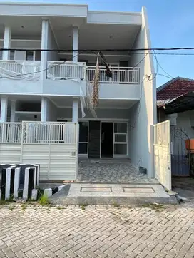 Rumah Sutorejo Tengah Minimalis, Baru gress, dekat Raya Mulyosari