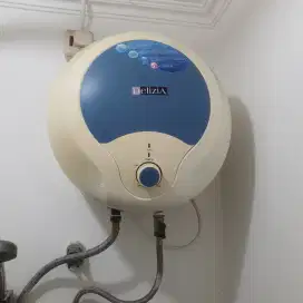 Deliza pemanas air panas