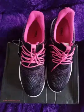 Sepatu Wanita size 41