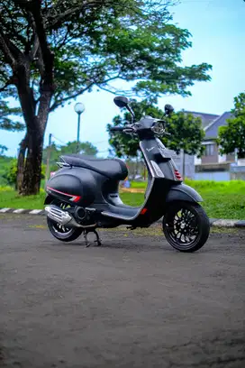 PIAGGIO VESPA SPRINT S 150 IGET ABS FACELIFT 2020 MURAH BISA KREDIT