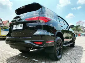 VRZ up TRDS Matic Diesel Hitam