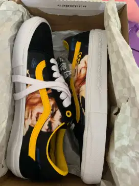 Sepatu vans baru murah