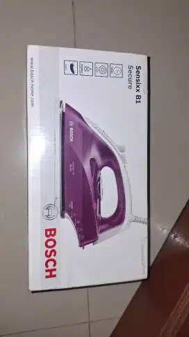 SETRIKA UAP BOSCH