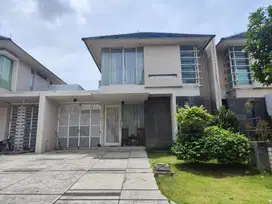Dijual/Disewakan pakuwon indah The mansion