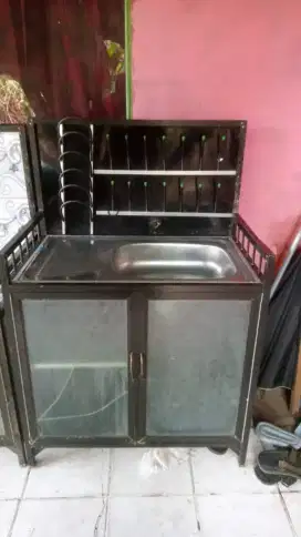 pekakas rumah tangga