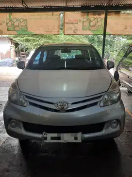 Toyota Avanza 2013 ,E ,A/T, Danau Sunter Utara, Nego
