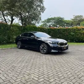 BMW i5 eDrive40 2025