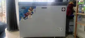 Freezer Bekas Frigigate 200L