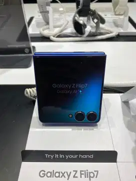 SAMSUNG galaxy Z Flip 7