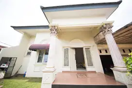 Jual murah tanah, Bonus rumah mewah, Jl. Serdang, deket tol Beji Depok