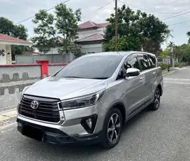 INNOVA VENTURER DIESEL A/T 2022