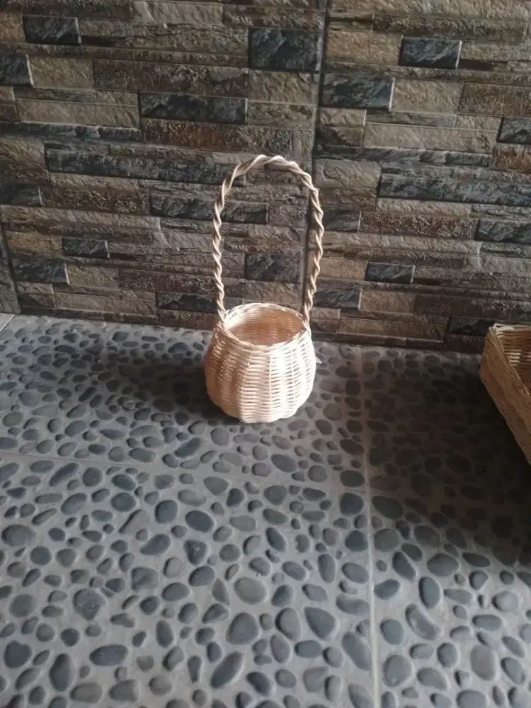 Keranjang potrotan