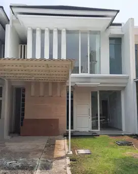 Dijual rumah imperial beach pakuwon city