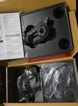 Helm Bluetooth sena