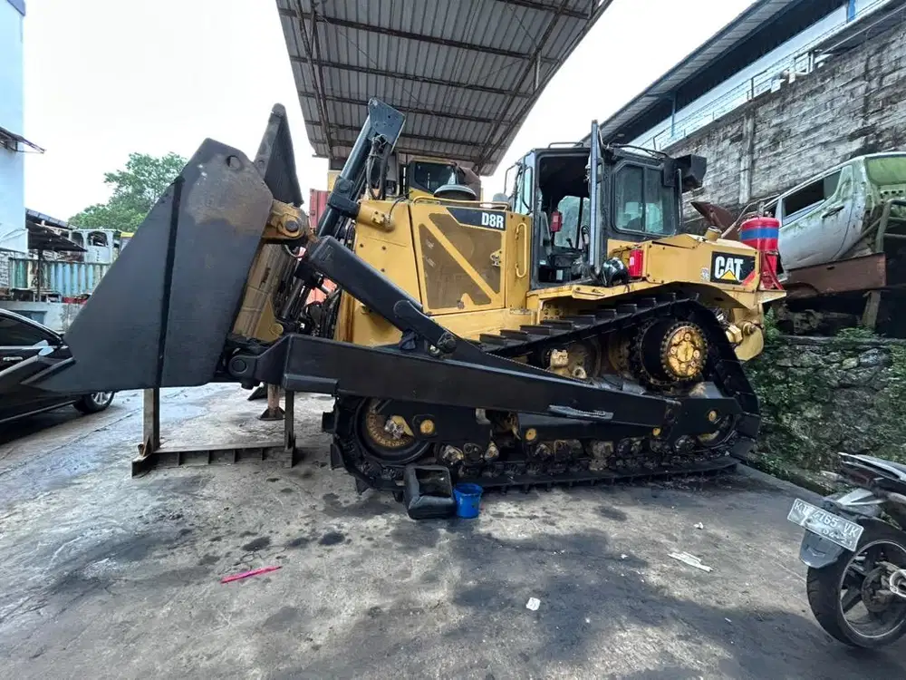 Buldozer caterpilar D8R tahun 2018