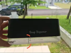 soap dispenser sabun cuci tangan 2 in 1 warna hitam ada baret BAru