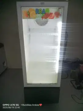 Showcase Pendingin Minuman Merk Rsa 4 Ambal