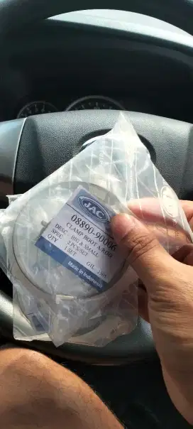 Kleman ikat karet boot as roda