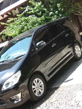Toyota Kijang Innova 2013 Bensin