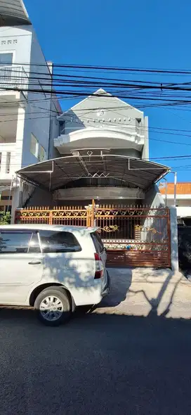 Rumah Ngagel Wasana Surabaya dekat Kampus Ubaya