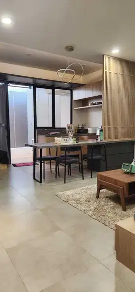 Dijual Rumah Didekat  Aeon mall, Big Q dll  BSD CITY  Bisa Nego