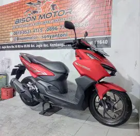 Km 9rb! Seperti baru! HONDA NEW VARIO 160 CBS ISS ALARM 2023 pajak ON
