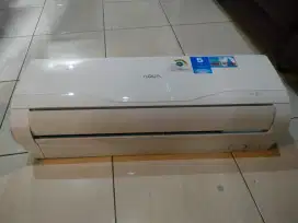 DIJUAL AC SECOND MERK AQUA 3/4 PK KONDISI MULUS.