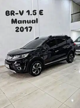 (TDP 14JT) BR-V 1.5 E Manual 2017 / 2018 hitam honda brv
