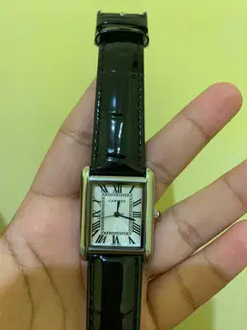 Jam tangan cartier vintage tank must