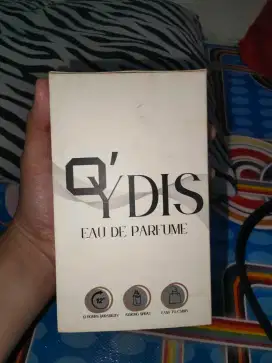 PARFUM Q'YDIS Eau de Parfum