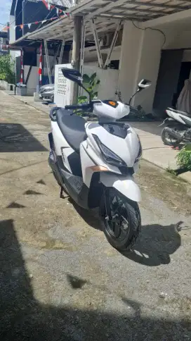 Yadea Velax Baru mulus