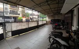 DIJUAL CEPAT !! Rumah Kos di area Senen Jakarta Pusat