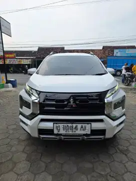 Xpander cross matic tahun 2024