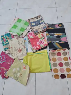20 Sarung Bantal dan 1 Seprai (Bekas)