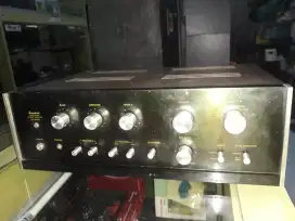 Integrated Amplifier Sansui AU 555A