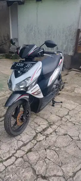 (jual cepat ) Vario karbu 2013 Standar