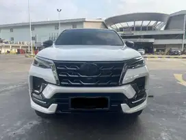 Fortuner 2.8 GR Sport 2022// toyota fortuner gr 2022//Diesel 2800cc