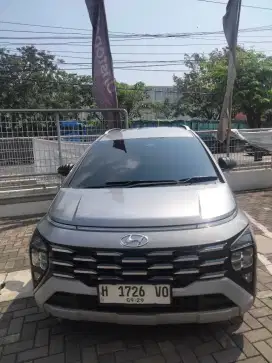 Hyundai Stargazer x