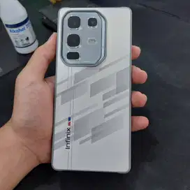 Infinix Note 50 Pro 8/256 Racing Edition BMW Fullset Mulus
