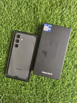 Samsung S24 fe 5g 8/256 Sein Resmi garansi on january 2026