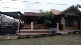 Disewakan rumah strategis cipta graha pasteur dkt Gunung Batu Sukajadi