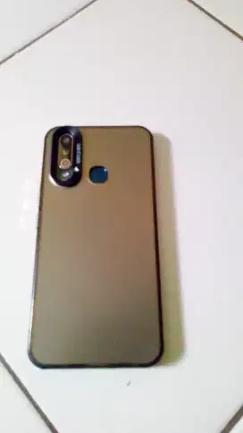 Vivo y 17 ram8/256