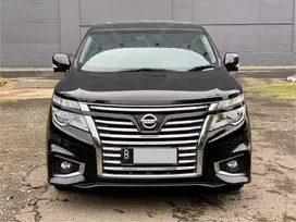 NISSAN ELGRAND HWS 2.5 AT HITAM 2014