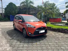 Sienta 1.5 V manual 2018