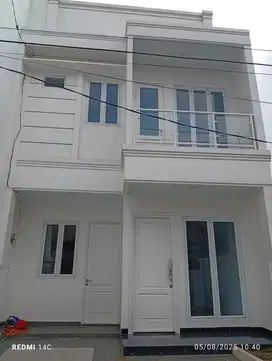 Rumah Baru lt2,5 !! Siap huni lokasi Pondok Kelapa