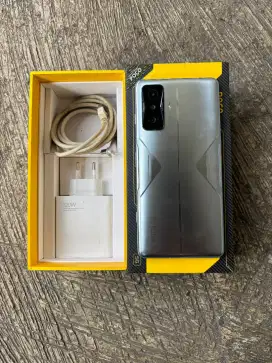 Poco f4 GT ram 12/256gb