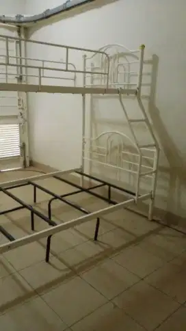 Kasur tingkat bunkbed