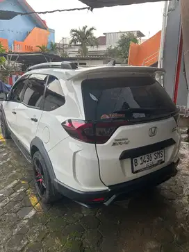 JUAL MOBIL HONDA BRV TAHUN 2017