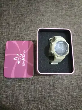 JAM EIGER WOMEN SERIES
